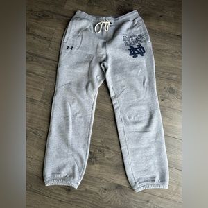 Notre Dame x Under Armour Cold Gear Sweatpants. Size Large